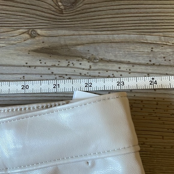 Abercrombie & Fitch Slim Straight Ultra High Denim Faux Leather Pant Plus Sz 24 - Picture 9 of 14